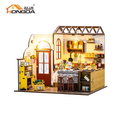 M2423 DIY House Miniature Doll House